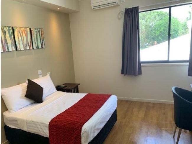 Weipa Motel Resort Экстерьер фото